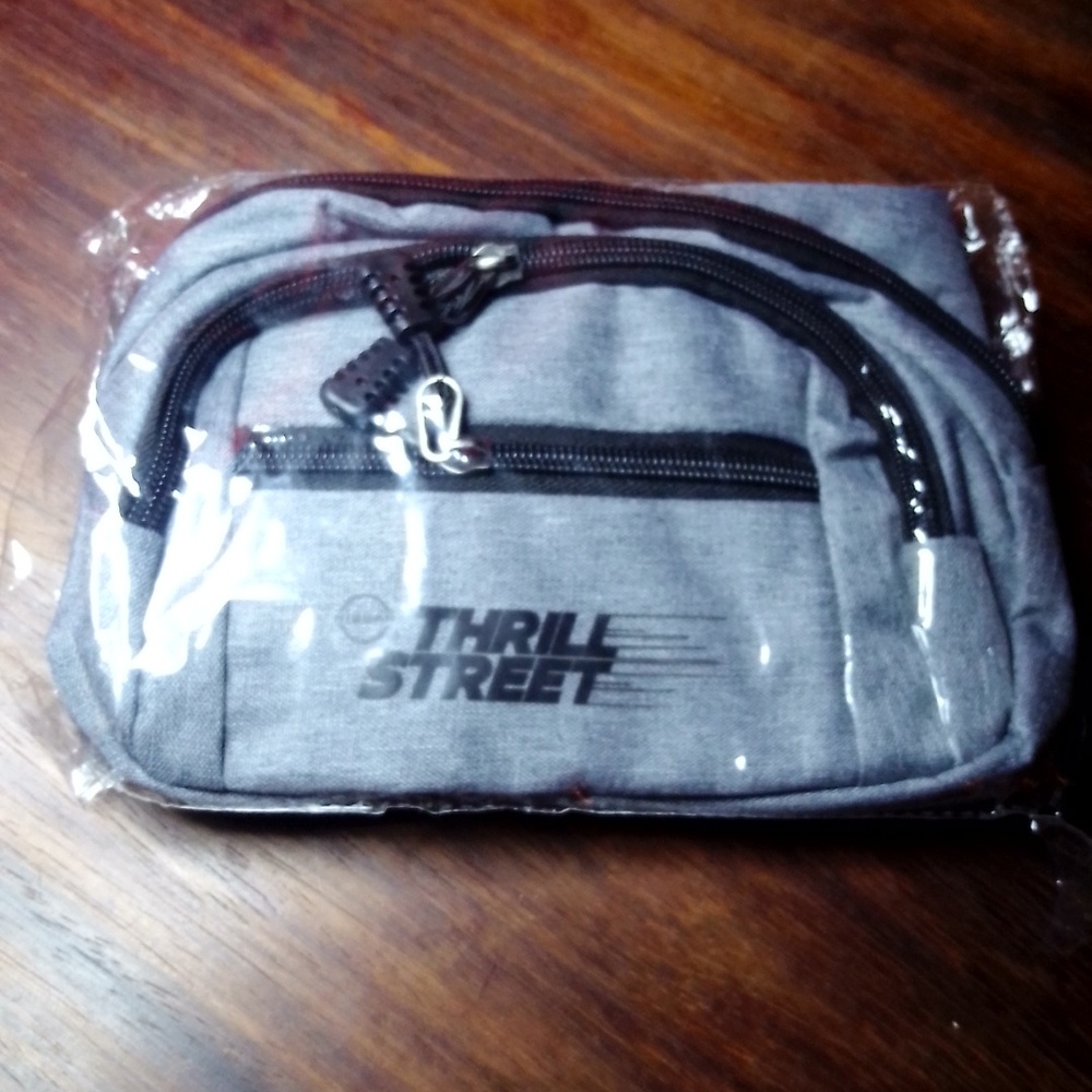 Nissan Thrill Street Fanny pack